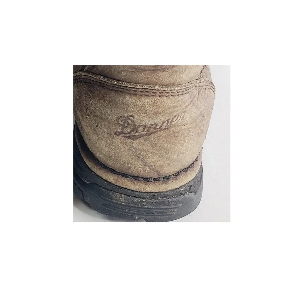 Danner Brand Hiking Boots, For Men, Size 10.5, Brown Color.‎